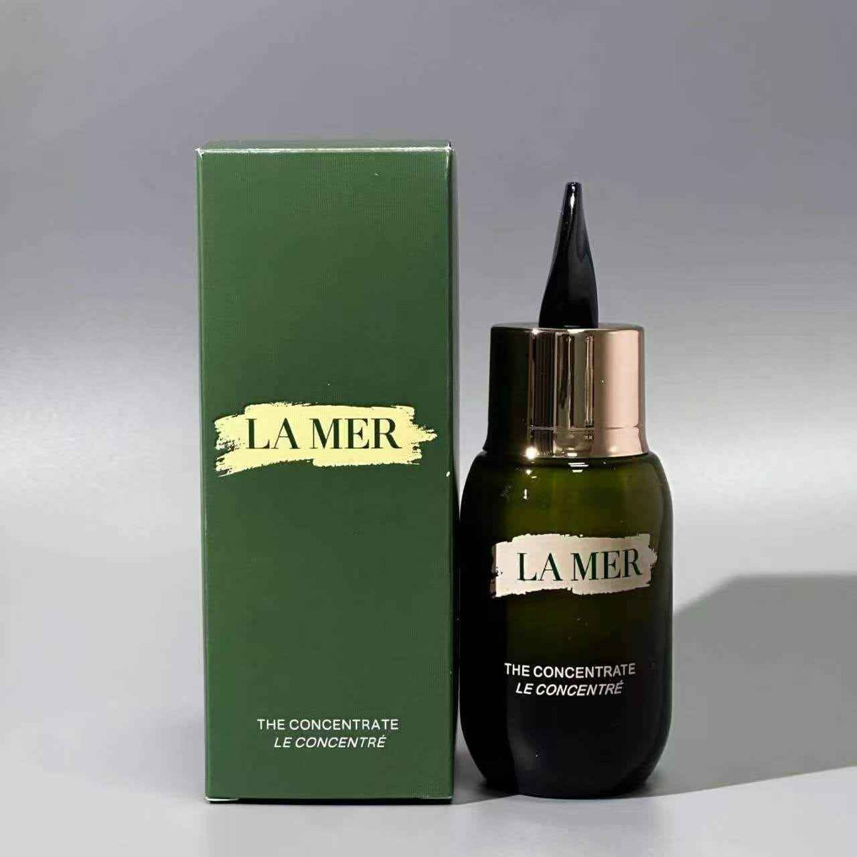 La Mer The Concentrate Serum 1.7 oz / 50ml – Soothing & Restorative Facial Treatment