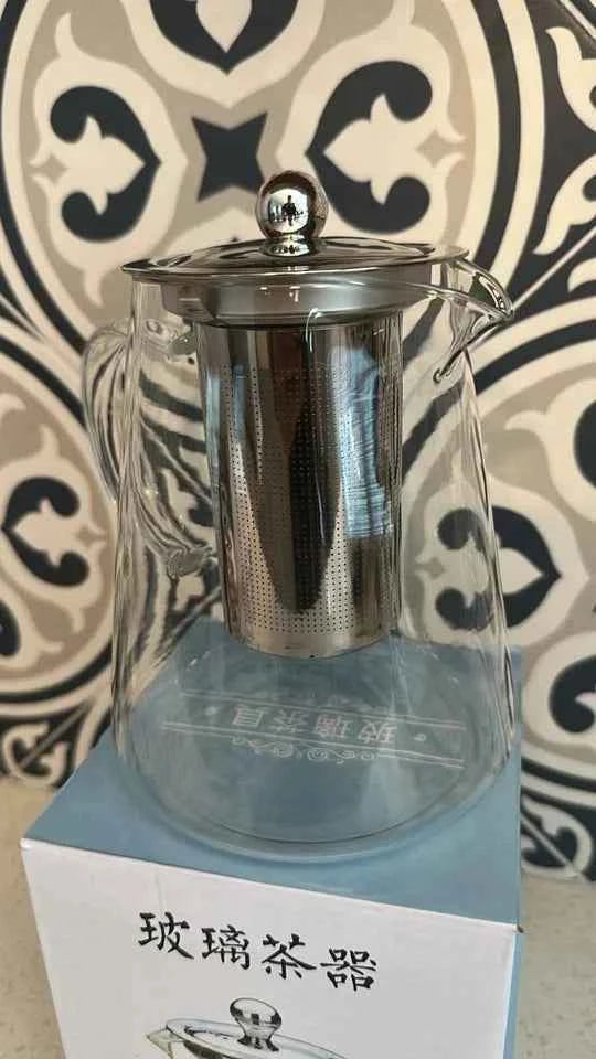 Clear Glass Teapot with Stainless Steel Infuser & Lid - 32 oz / 950ml