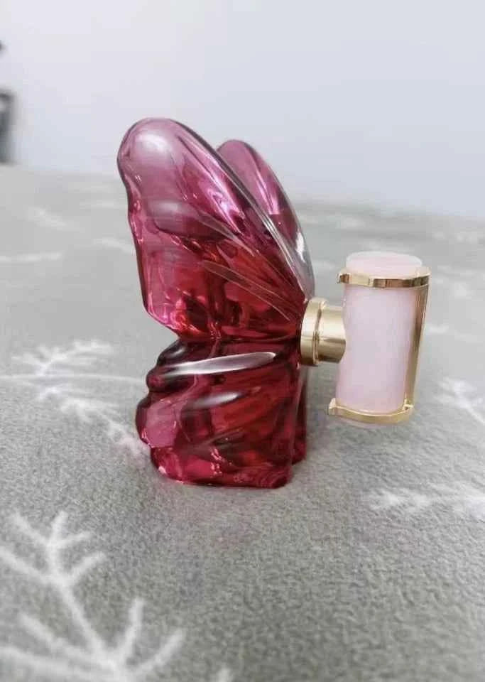 La Bomba EDP Spray 80ml / 2.7 oz Bold Fruity Floral Fragrance Butterfly Bottle NEW